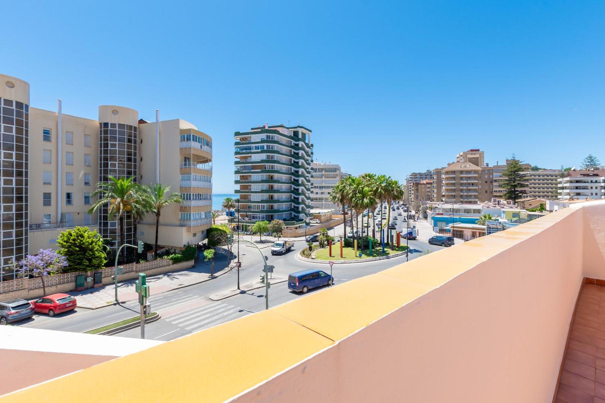 Apartamento Torreblanca, Фуeнхирола Екстериор снимка