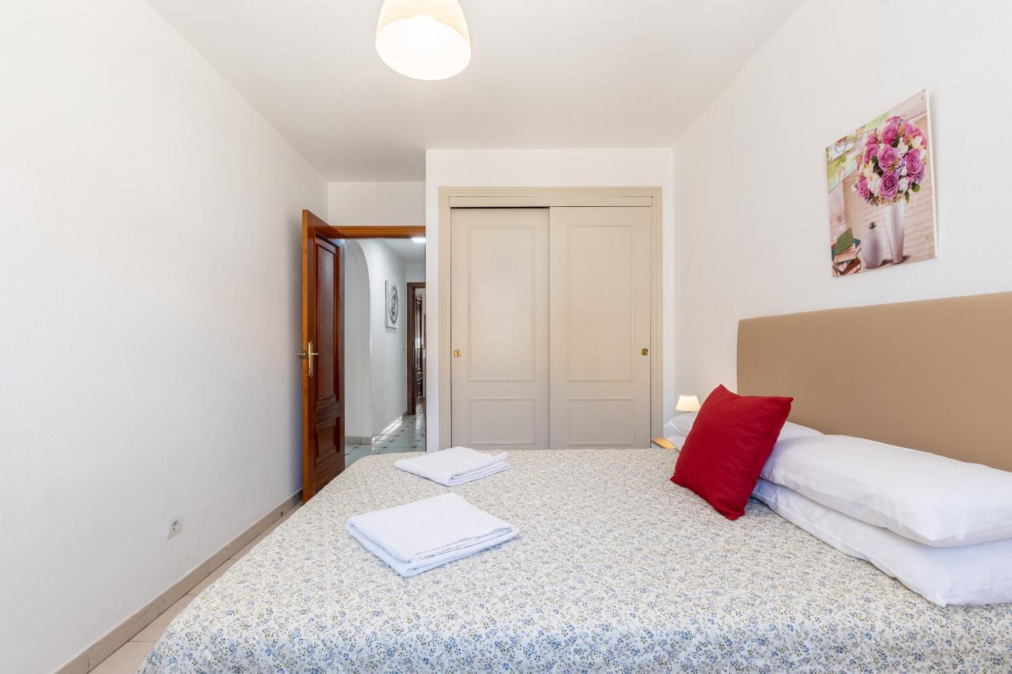 Apartamento Torreblanca, Фуeнхирола Екстериор снимка