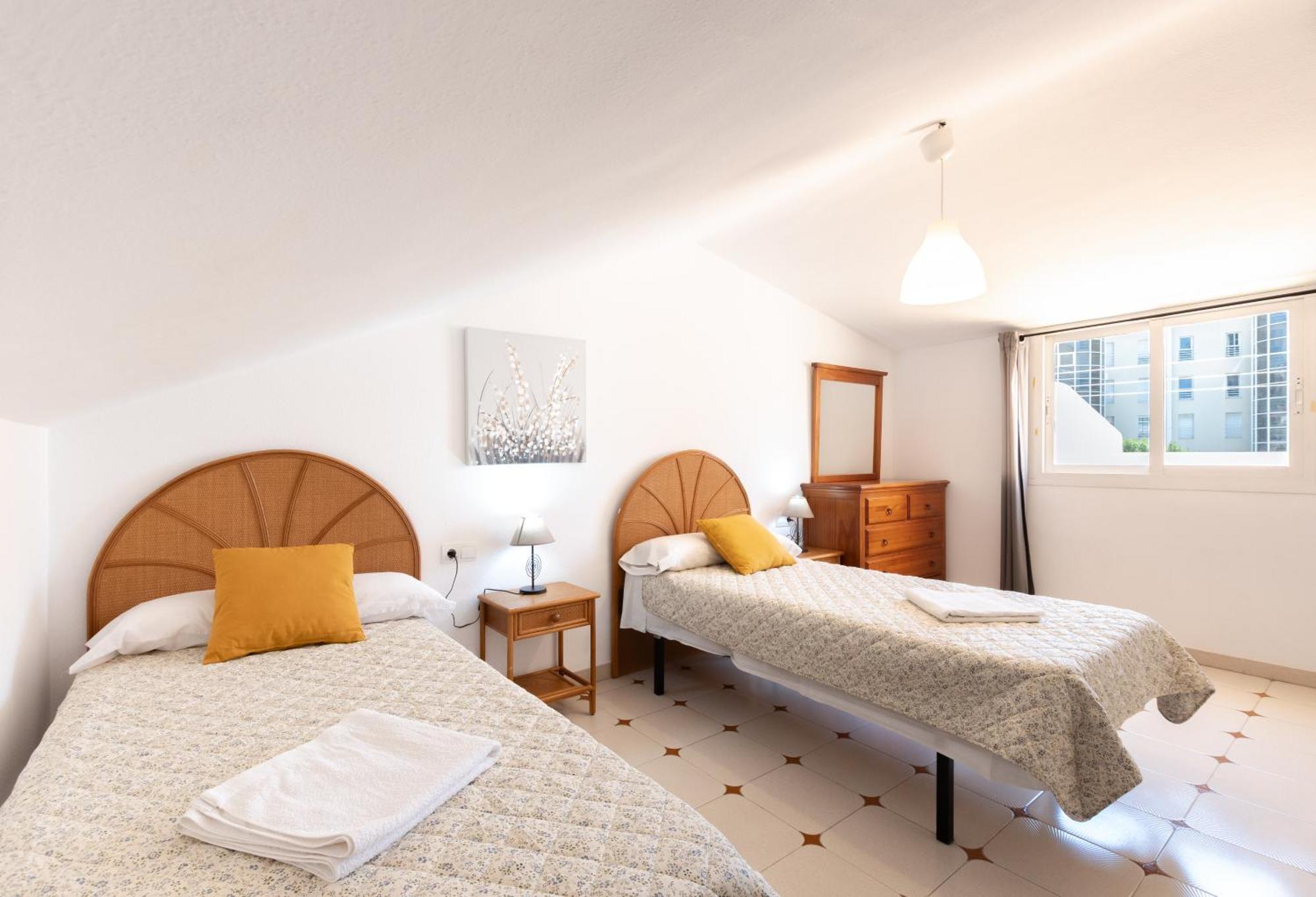 Apartamento Torreblanca, Фуeнхирола Екстериор снимка
