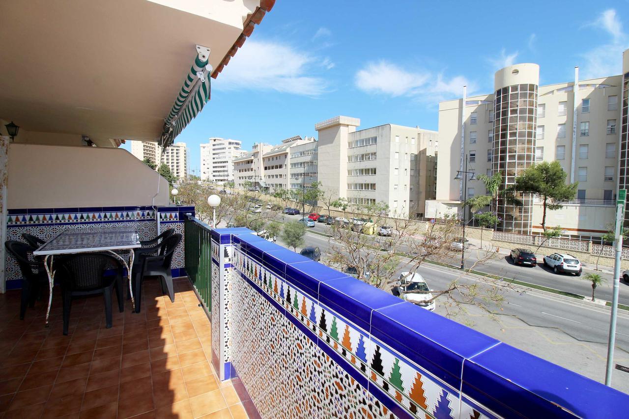 Apartamento Torreblanca, Фуeнхирола Екстериор снимка