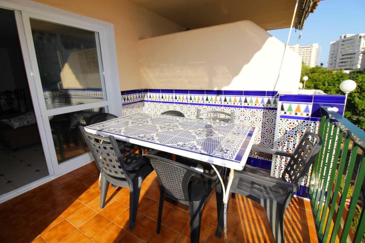Apartamento Torreblanca, Фуeнхирола Екстериор снимка